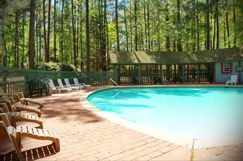 Pine Mountain Club Chalets Resort - image 6