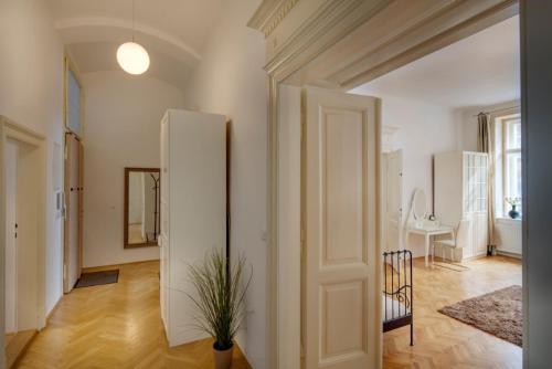Kaprova - Old Town Apartments - Tap to explore photos