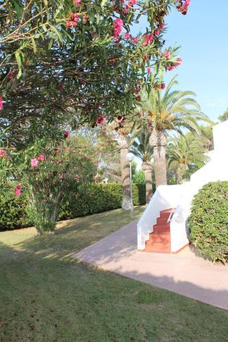 Apartaments Talayot - image 10