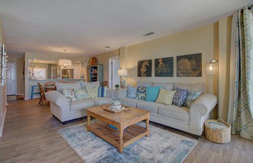 402 Summerhouse - image 6