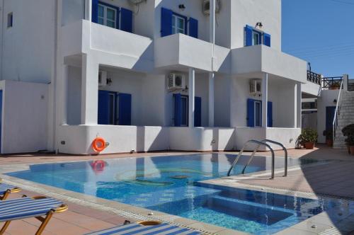 Cyclades Hotel