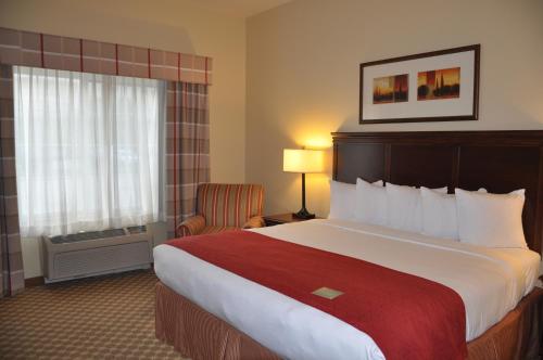 Country Inn & Suites by Radisson, Covington, LA