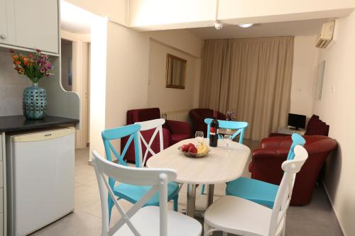 Sunquest Gardens Holiday Resort 3
