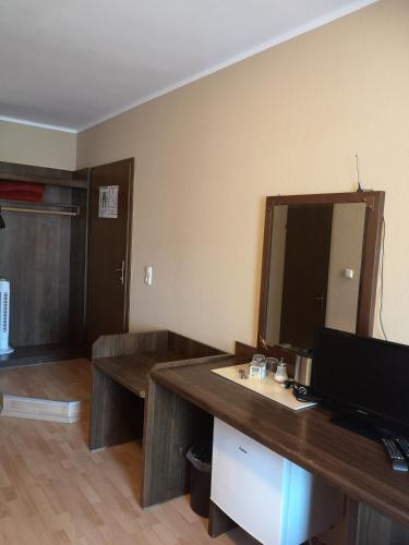 Hotel Köln-Bonn - image 13