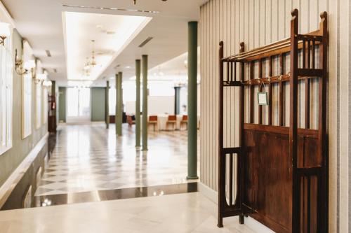 Facilities, Oriente Atiram Hotel in La Rambla