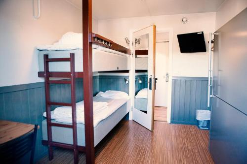 Lisebergsbyns Vandrarhem - Accommodation - Gothenburg