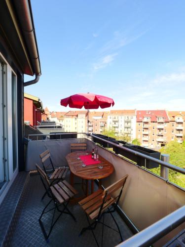 Wohnung mit Blick auf die Zitadelle Petersberg - 3 Zimmer Wohnung mit Blick auf die Zitadelle Petersberg - 3 Zimmer