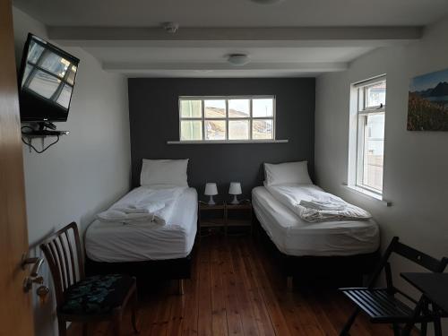 Grand-Inn Bar and Bed in Saudarkrokur