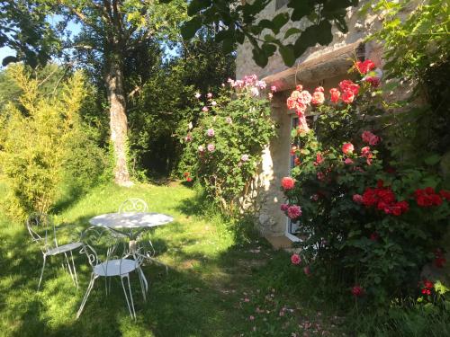 Triple Room with Garden View