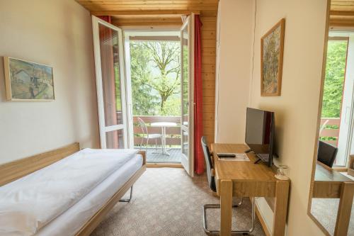 1 twin bed