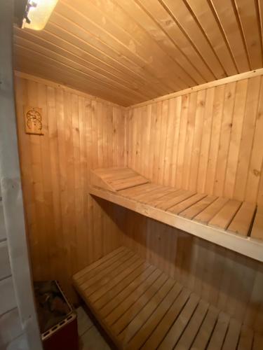 Domek letniskowy w Puszczy Augustowskiej z sauną i balią (Domek letniskowy w Puszczy Augustowskiej z sauna i balia) in Ateny