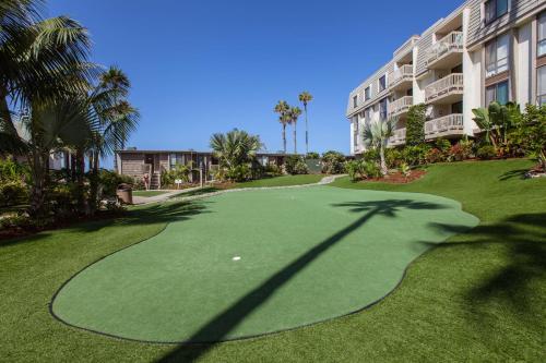 3 Bedroom! - Complex is on the beach with huge pool, Oceanside (Foto 2)