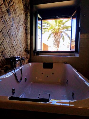 Hospedium Hotel El Nido de Alcudia Suites in Almodóvar del Campo