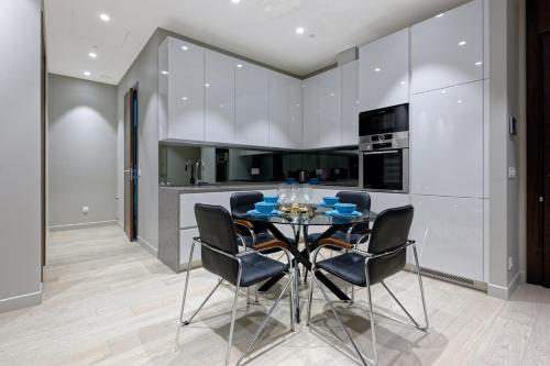SkyRent24 Neva apartment Moscow City 63 floor 3 комнаты Апартамент Москва Сити 63 этаж - image 5