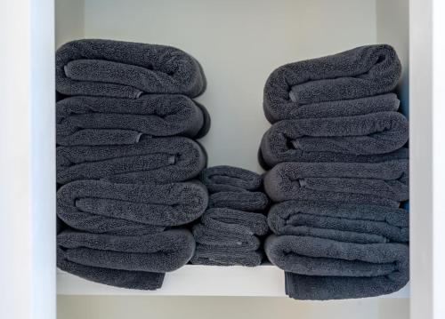 Bright New Beach House -- 2 blocks to beach! - image 42