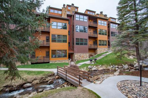 Kutuk Condominiums – Steamboat Springs, CO
