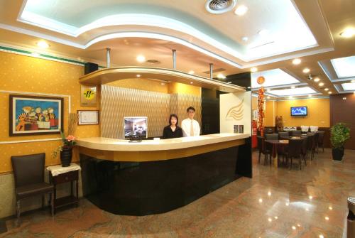 Vestibule, Golden Swallow Hotel in Hsinchu