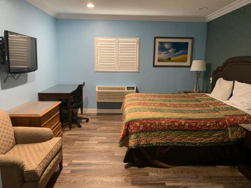 room detail thumbnail 1