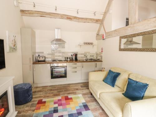 The Bolt Hole Tiddington - main image