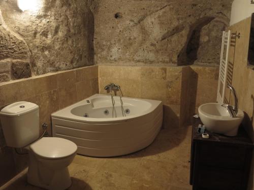 Cappadocia Antique Gelveri Cave Hotel