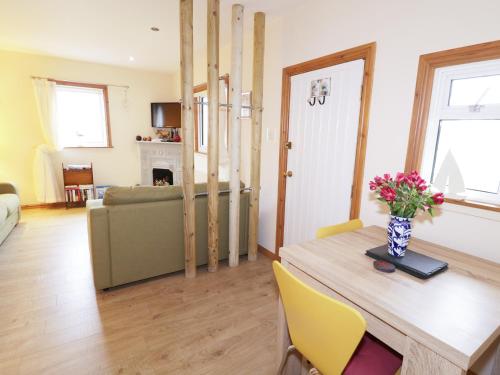 Llewelyn Lodge Aberystwyth - image 10