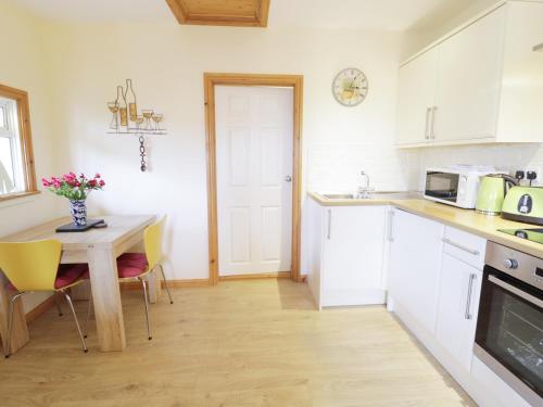 Llewelyn Lodge Aberystwyth - image 14