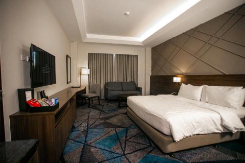 Luxent Hotel in Quezon City