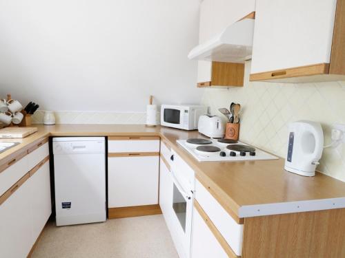 Valley Lodge 2 Callington - image 3