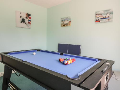 12 Kel Avon Truro - image 13