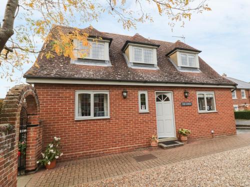 The Lodge off High Street, Hadleigh