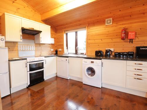 Holly Lodge Bodmin - image 3