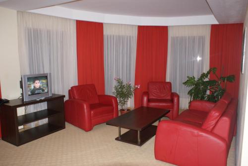 Suite image 3