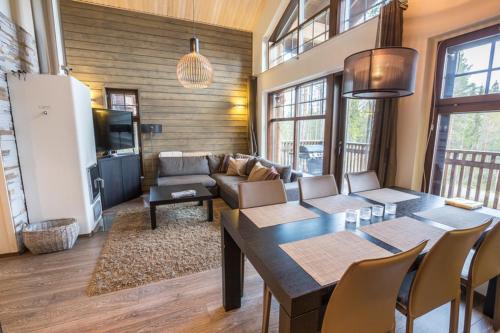 Superior Chalet
