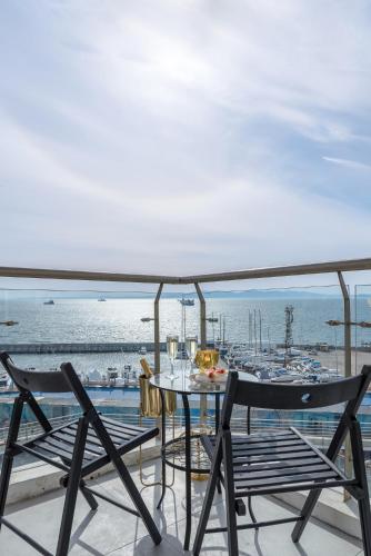 Sea View Aurora