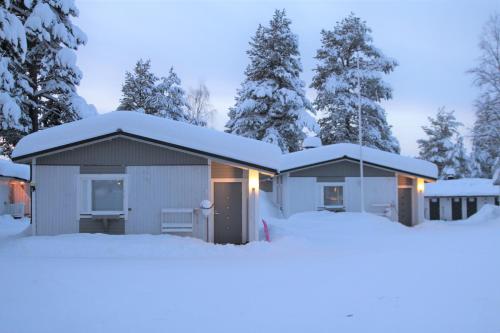 Two-Bedroom House with Sauna