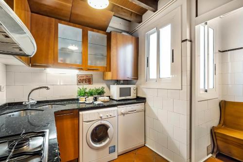 ArtBlue Penthouse Eixample Barcelona - image 7