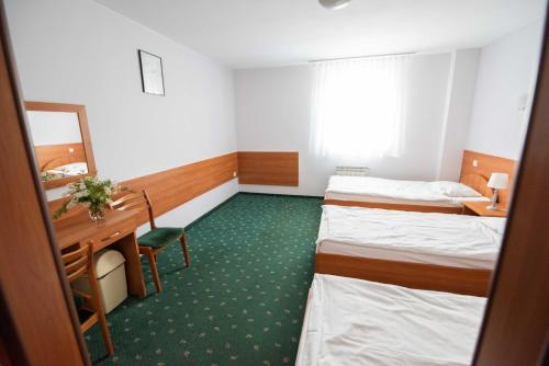Hotel Reg Benz - image 4