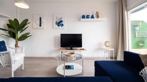 Apartment image 8