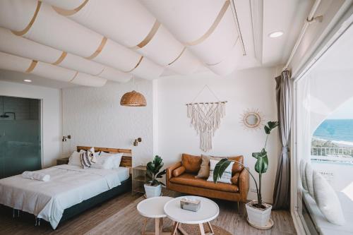Yellow's Kenting B&B II