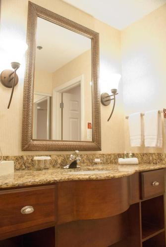 Hawthorn Suites By Wyndham Jacksonville In Jacksonville Fl - 