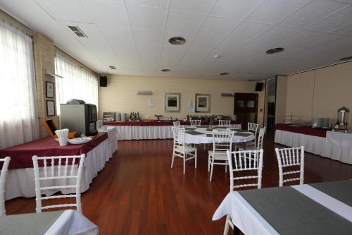 Hotel Universidad - image 11
