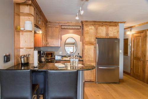 Lionshead Arcade by Vail Realty