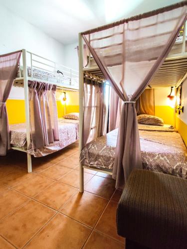 Sol a Sol Hostel – Lagos, AZ