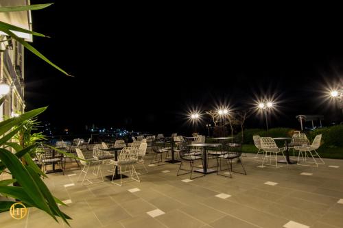 Buitenkant, Hotel Fantasy in Gjirokaster