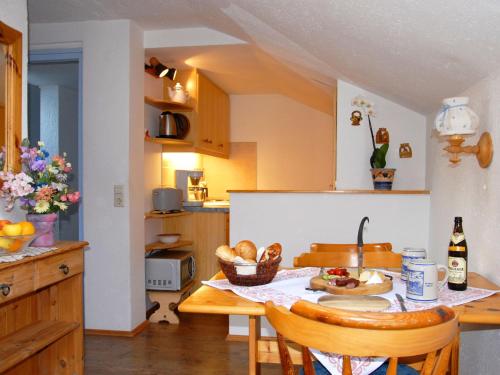 บริการและสิ่งอำนวยความสะดวก, Gastehaus Gamsei - Bosch Hermann in กราสเซา