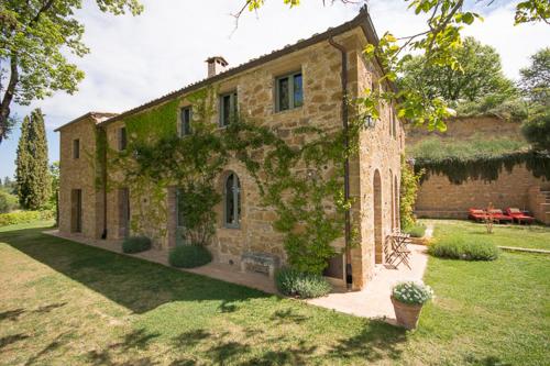 Зовнішній вигляд готелю, Casale Santa Barbara in Торріті ді Сієна