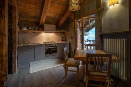 Chalet Svizzero Apartments