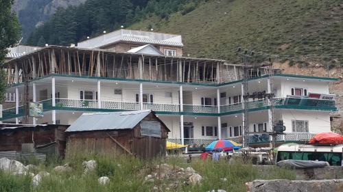 Kunhar View Hotel