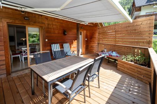One-Bedroom Apartment with Terrace