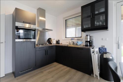 Casa Bos Schotsman Wellness - Jacuzzi - Rental eBikes - The Kamado BBQ in Kamperland